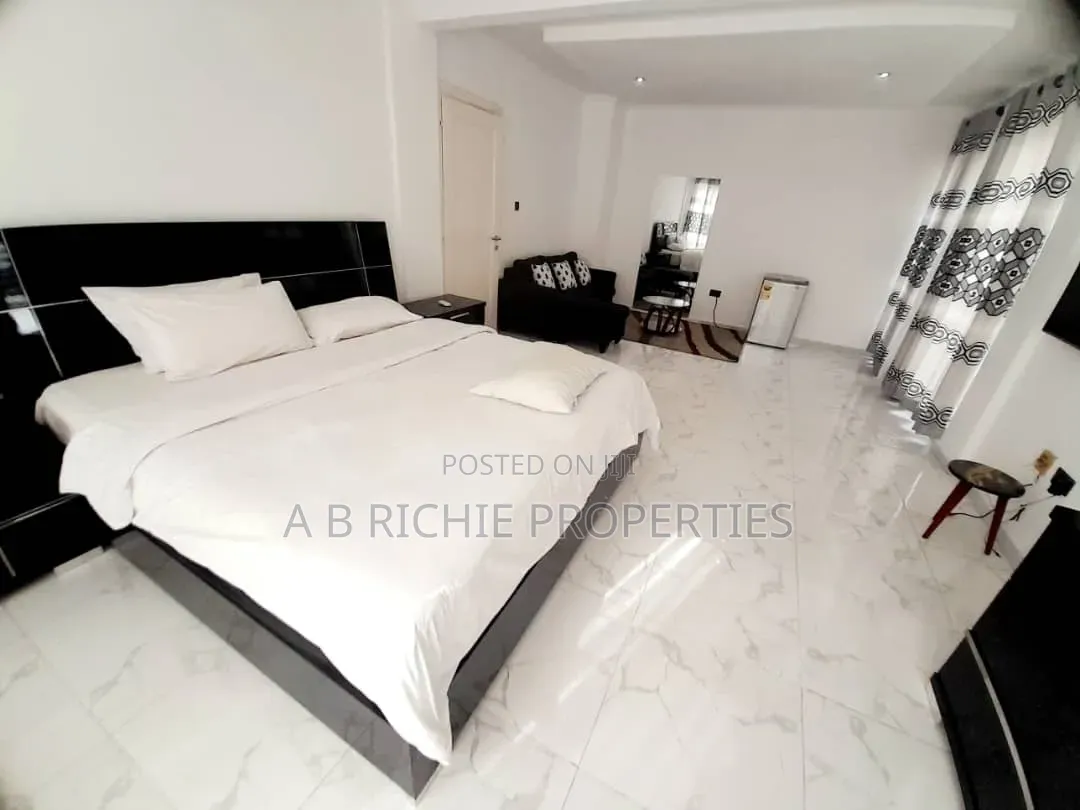 Furnished 4bdrm Townhouse / Terrace for rent