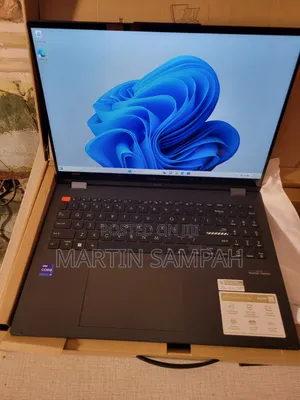 Laptop Asus Vivobook 16 OLED 40GB Intel Core i9 SSD 2T