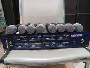 8 in 1 Cordless Mic