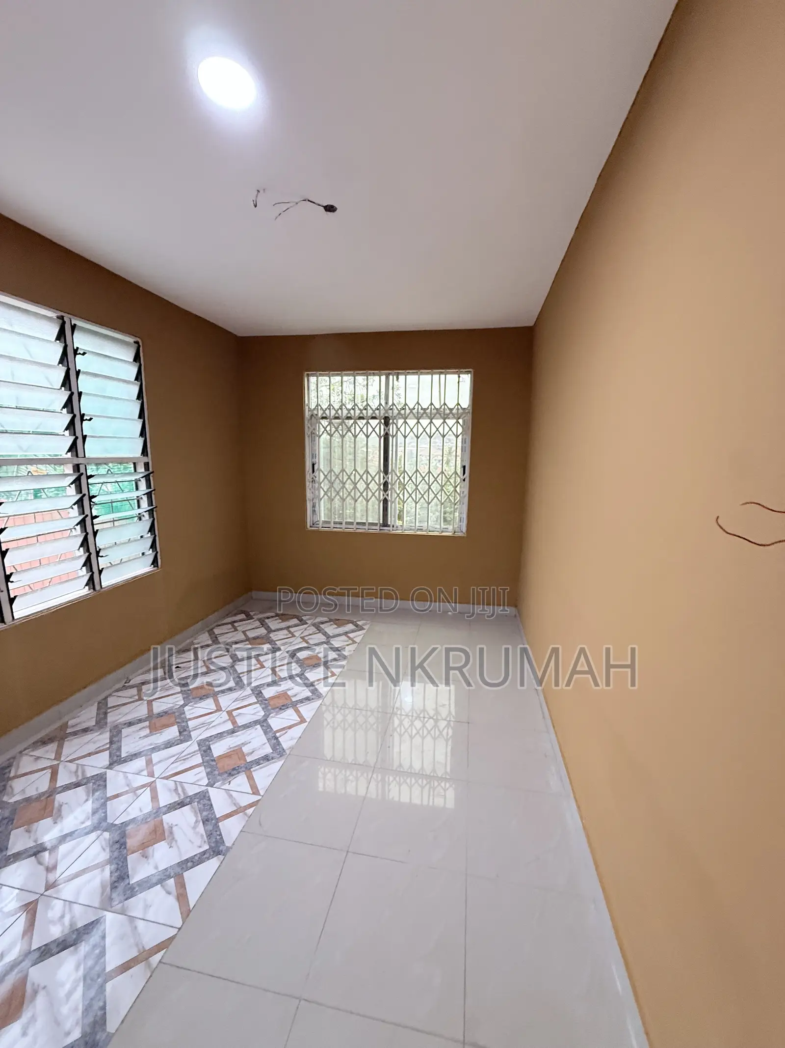 2bdrm Apartment in Mr. Justice Estate, Old Barrier for rent