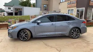 Toyota Corolla SE 2021 Blue