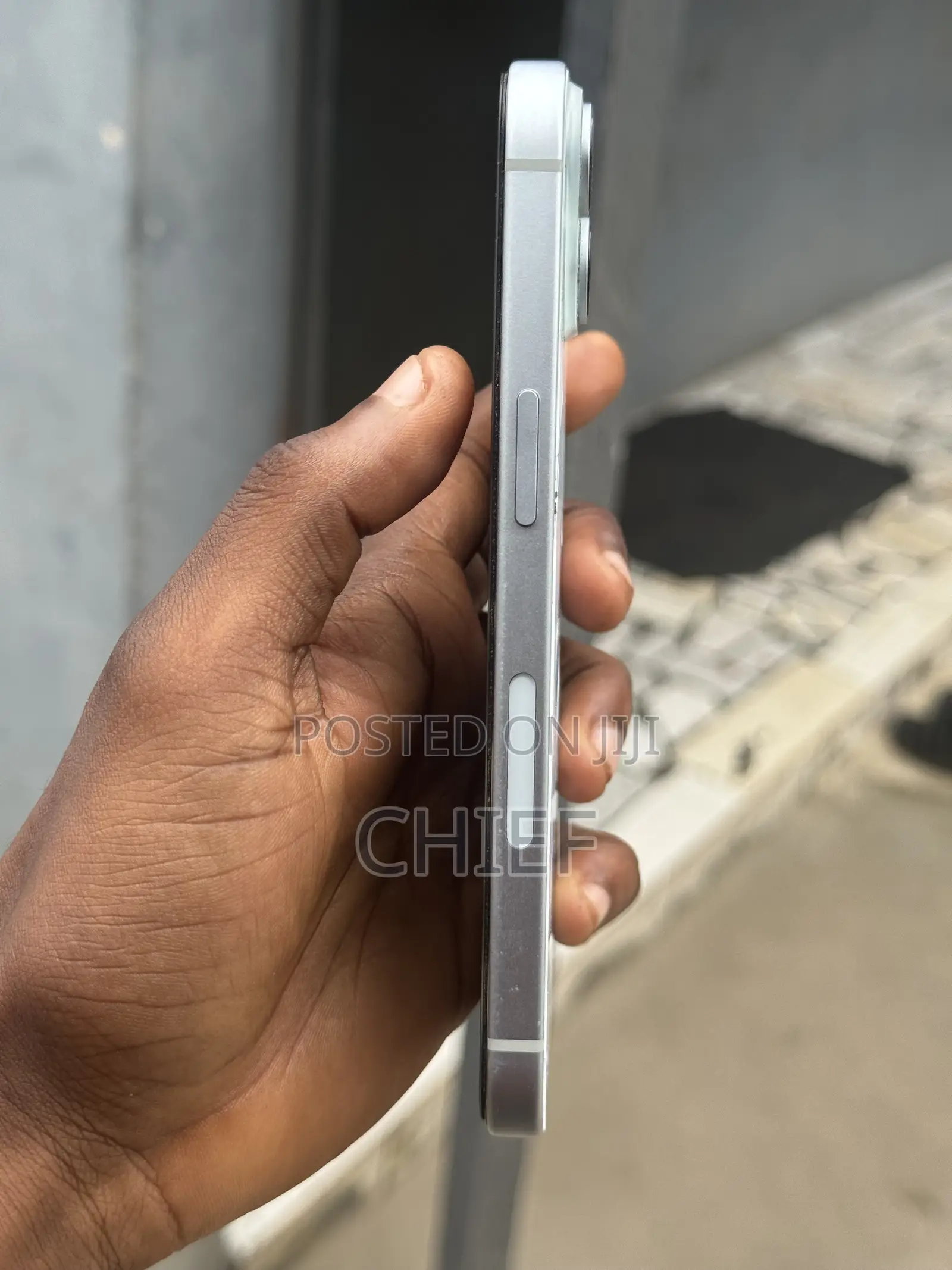 New Apple iPhone 15 128 GB Blue