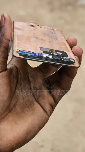 Samsung Galaxy S23 S911U Screen Display – Working, Green Lines