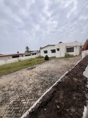 3bdrm House in Dansoman for rent