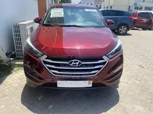 Hyundai Tucson 2016 Red