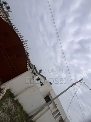 3bdrm House in Dansoman for rent