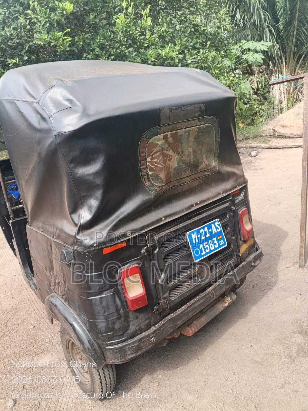 Bajaj RE 2021 Black