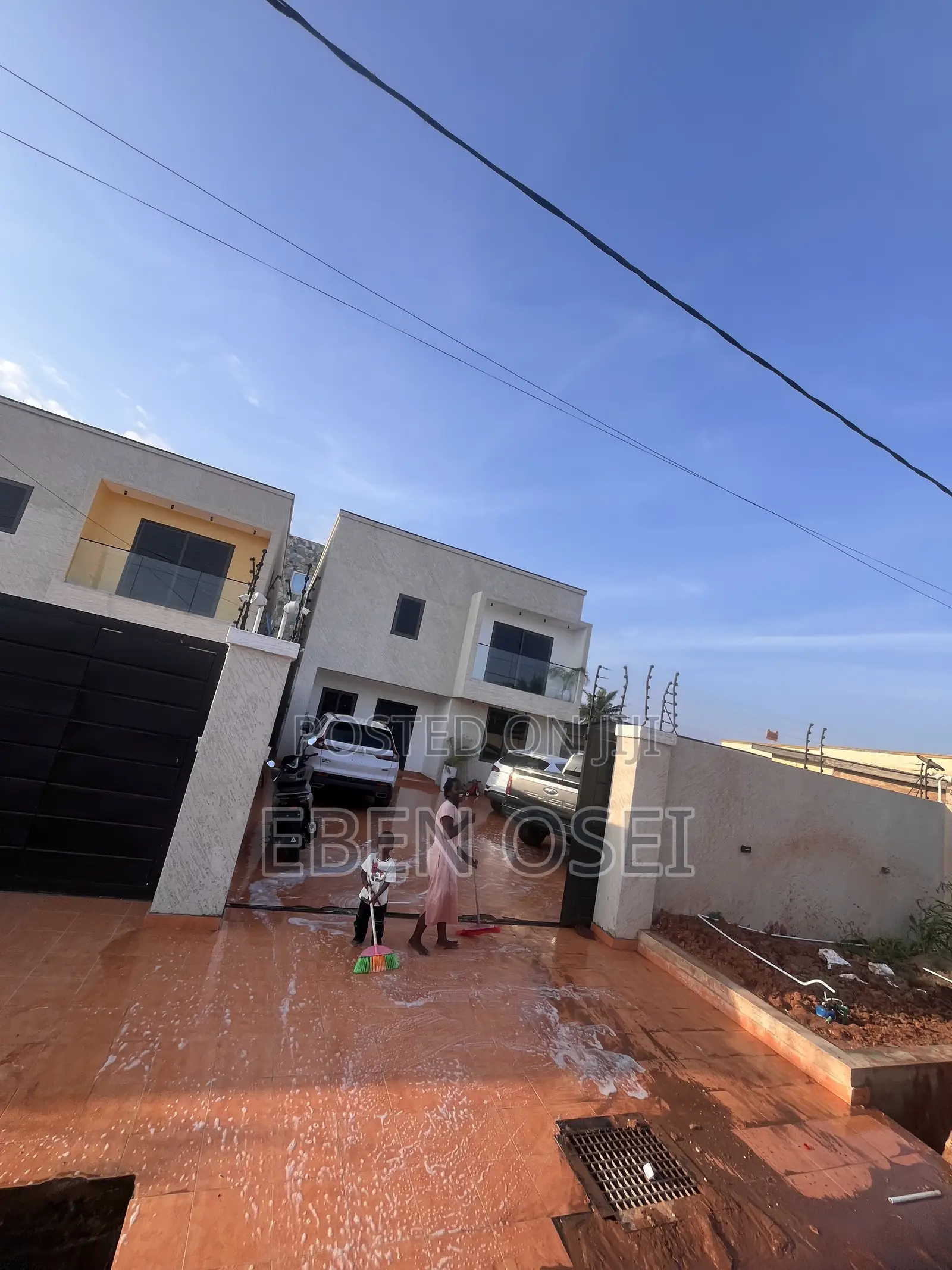4bdrm House in Dansoman for sale