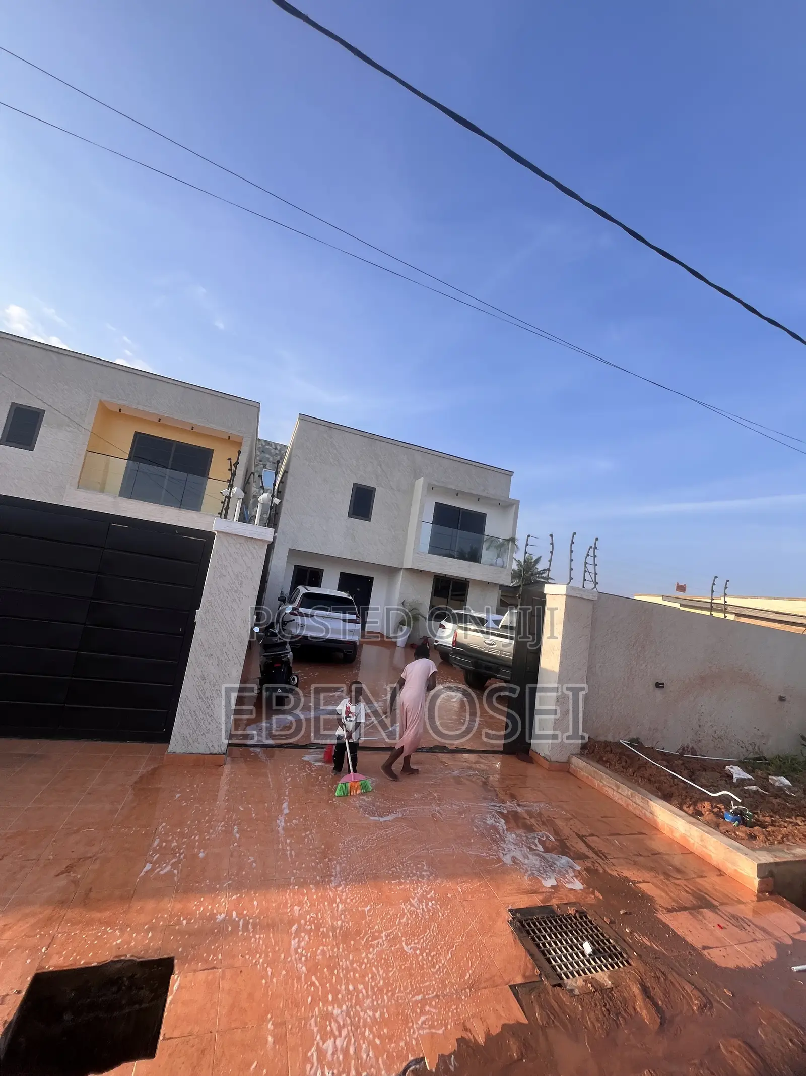 4bdrm House in Dansoman for sale