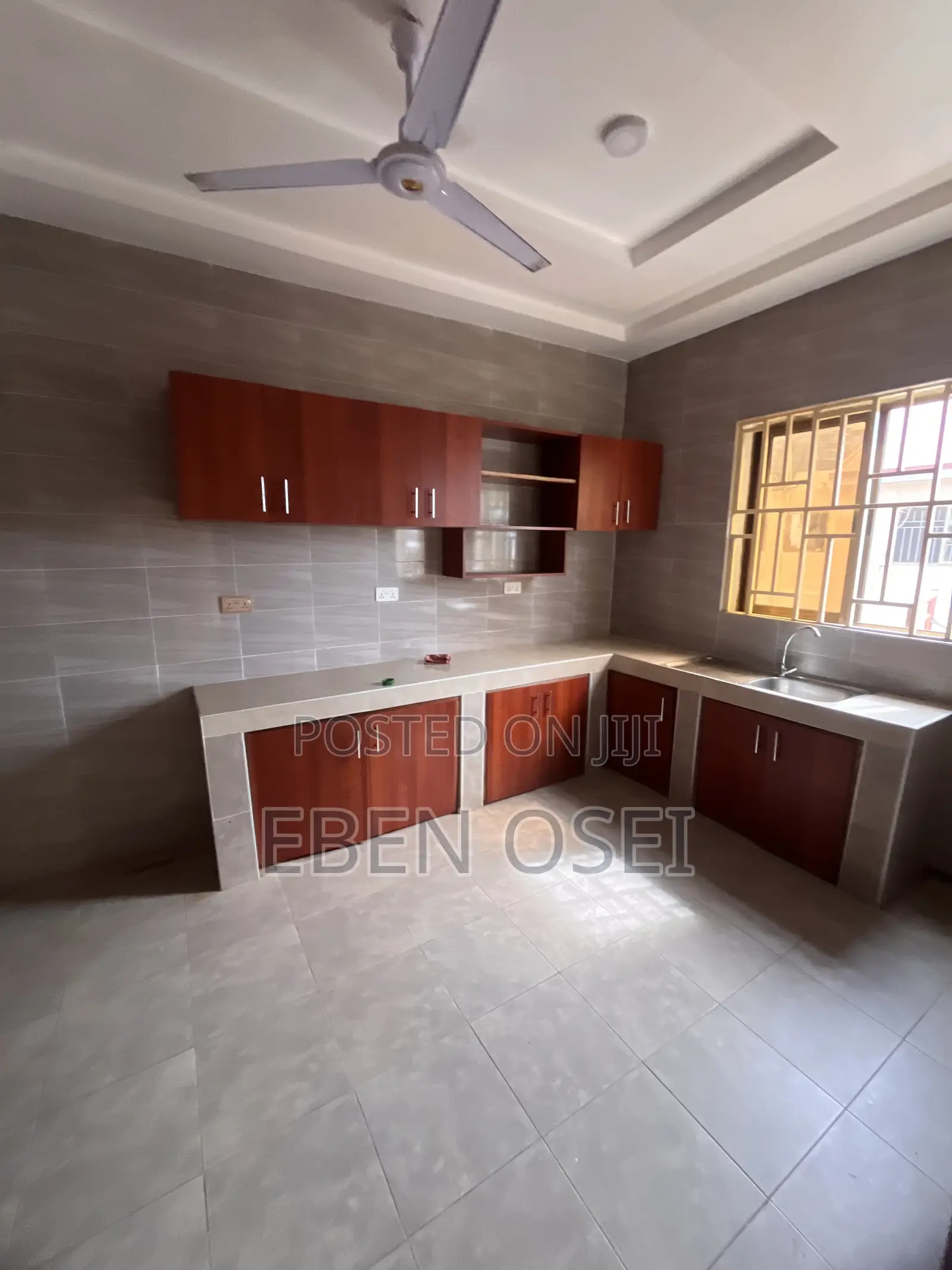 3bdrm Apartment in Dansoman for rent