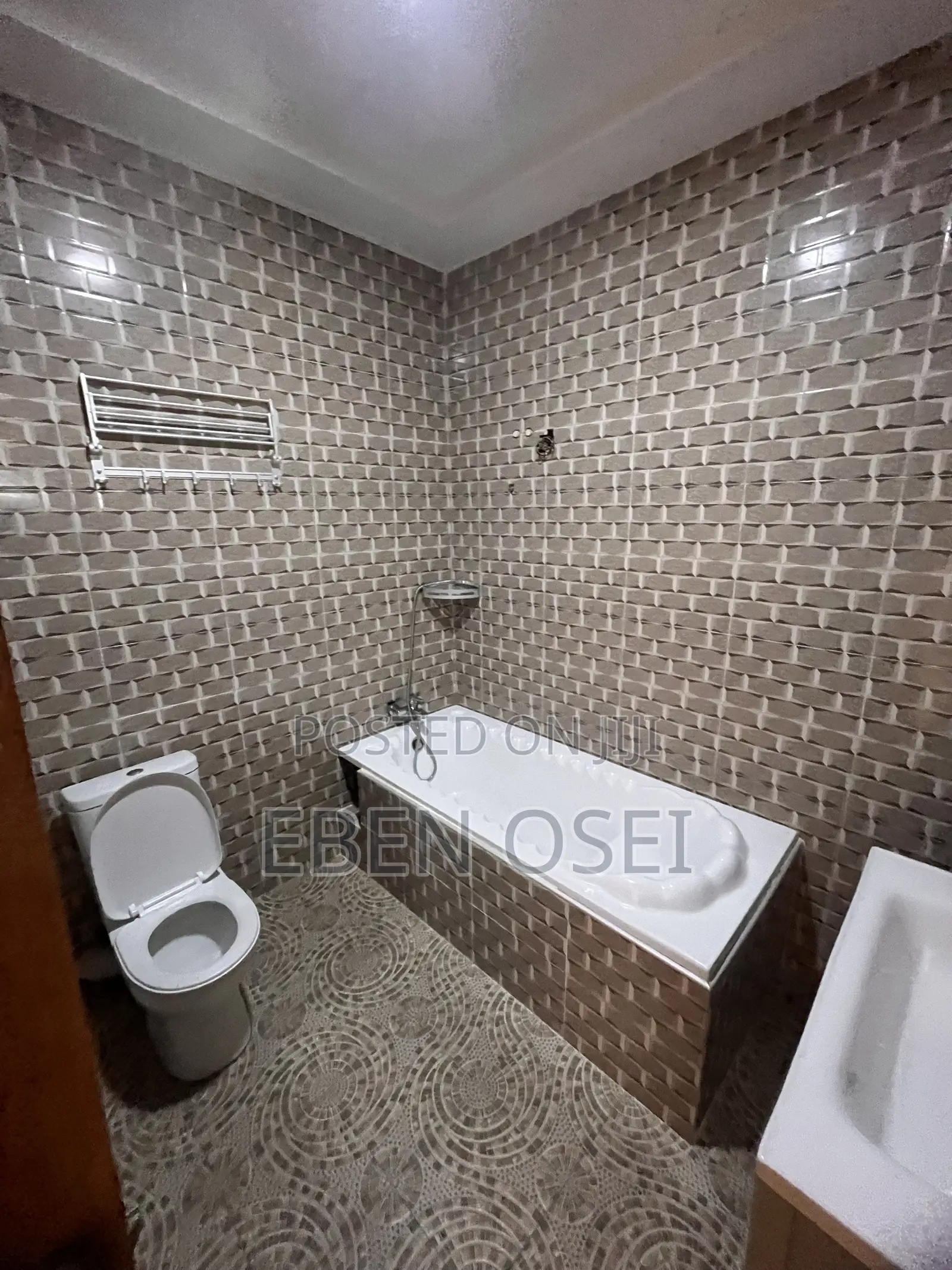 3bdrm Apartment in Dansoman for rent