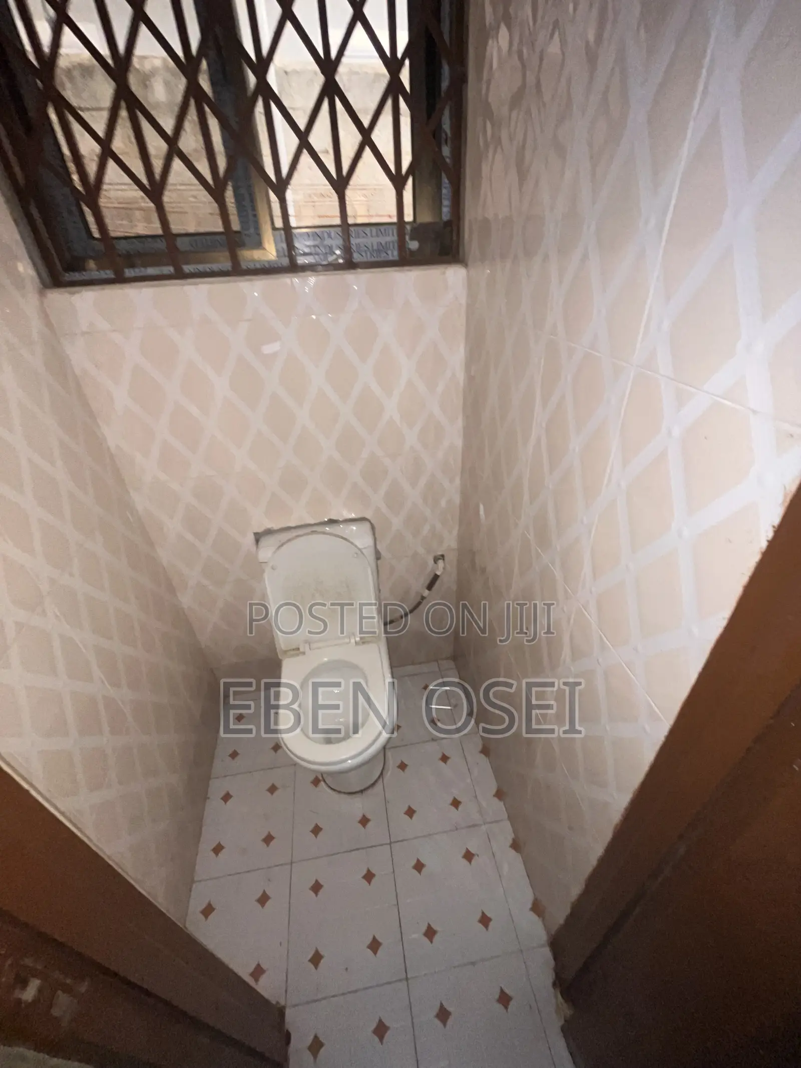 3bdrm Apartment in Dansoman for rent