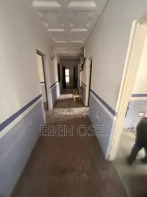 4bdrm House in Dansoman for rent
