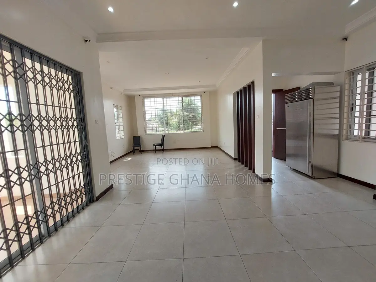 3bdrm House in A&C Mall Area for rent