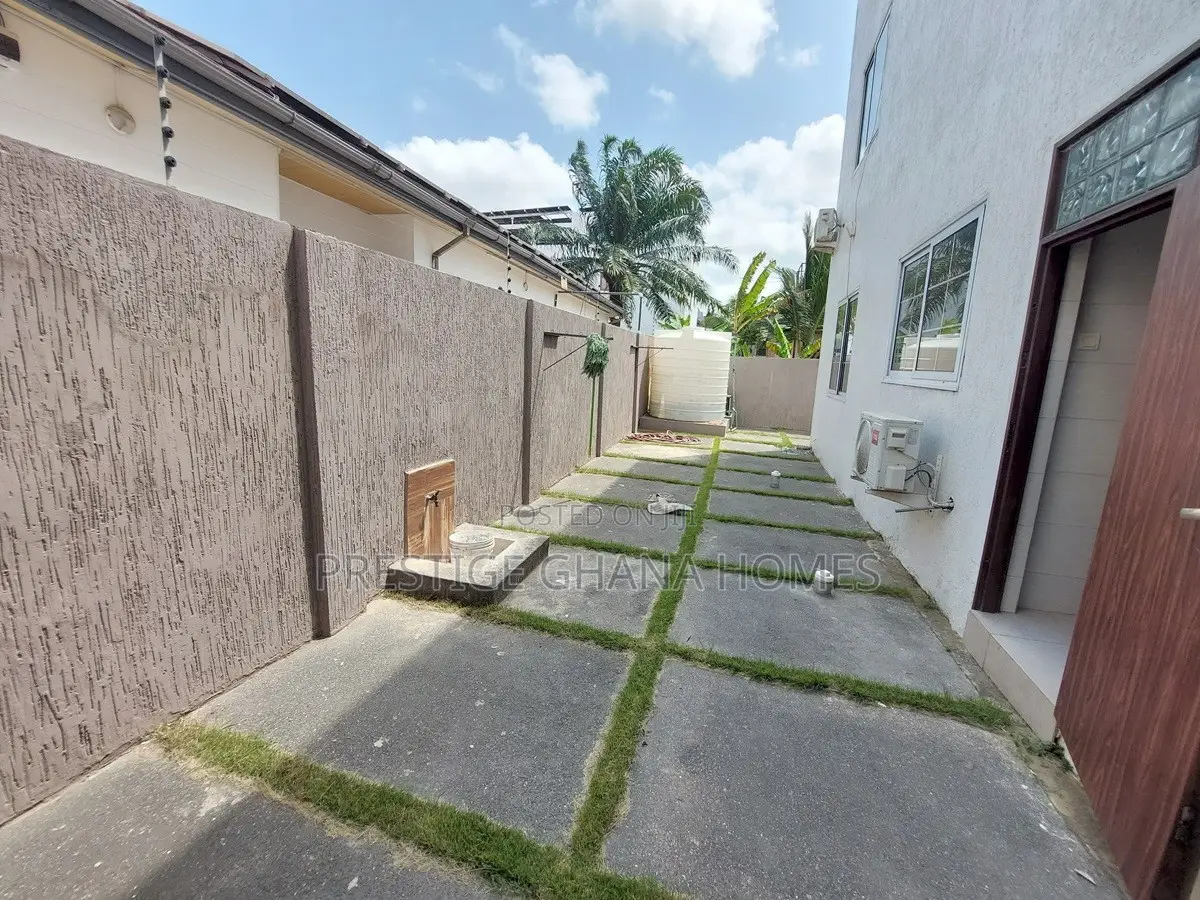 3bdrm House in A&C Mall Area for rent