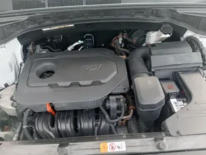 Hyundai Santa Fe 2017 White