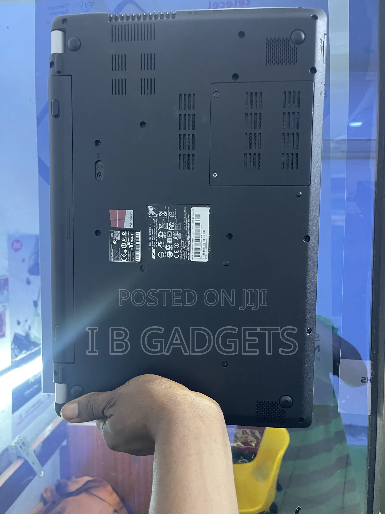 Laptop Acer Aspire V5-571 8GB Intel Core i5 HDD 750GB