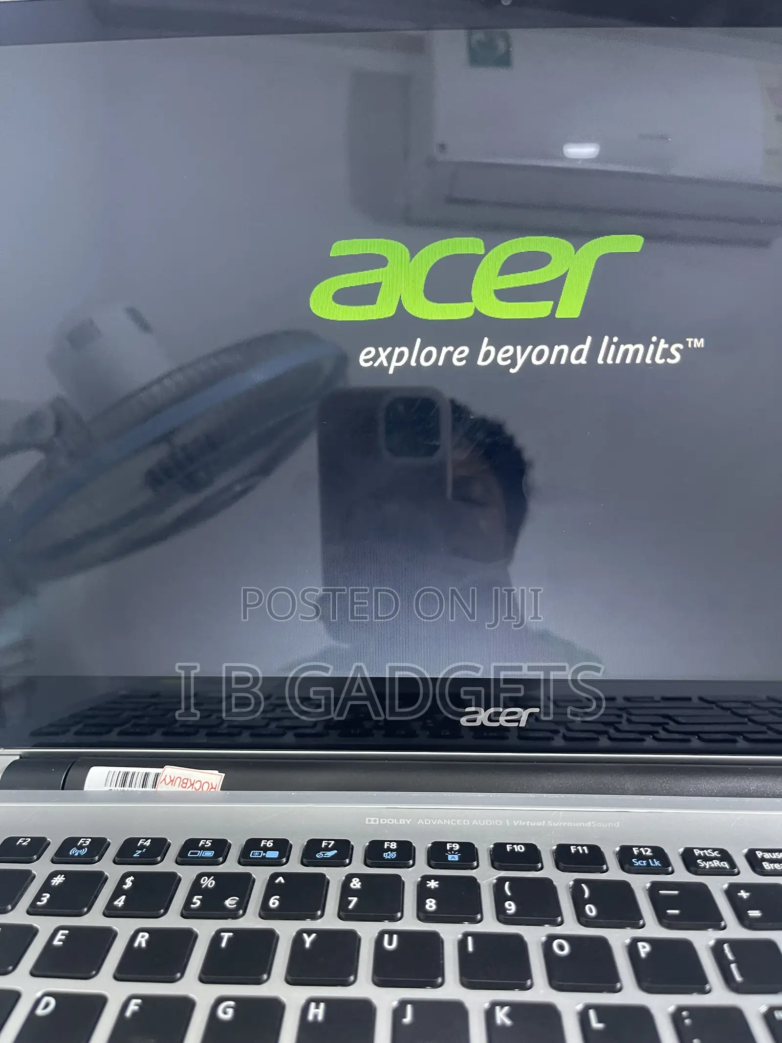 Laptop Acer Aspire V5-571 8GB Intel Core i5 HDD 750GB