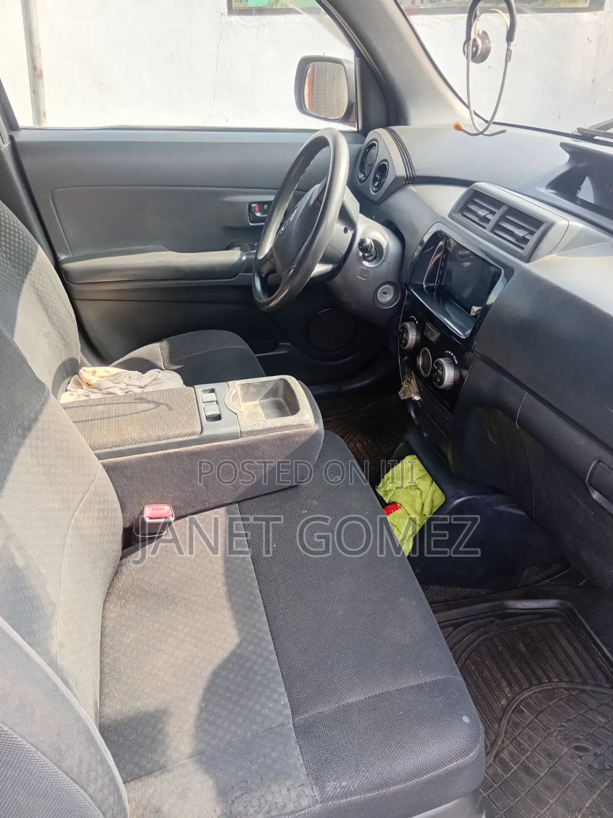 Daihatsu Cuore 2006 Brown