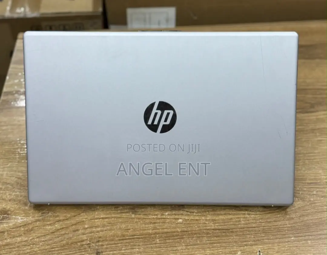 New Laptop HP 15 8GB AMD Ryzen 5 SSD 256GB