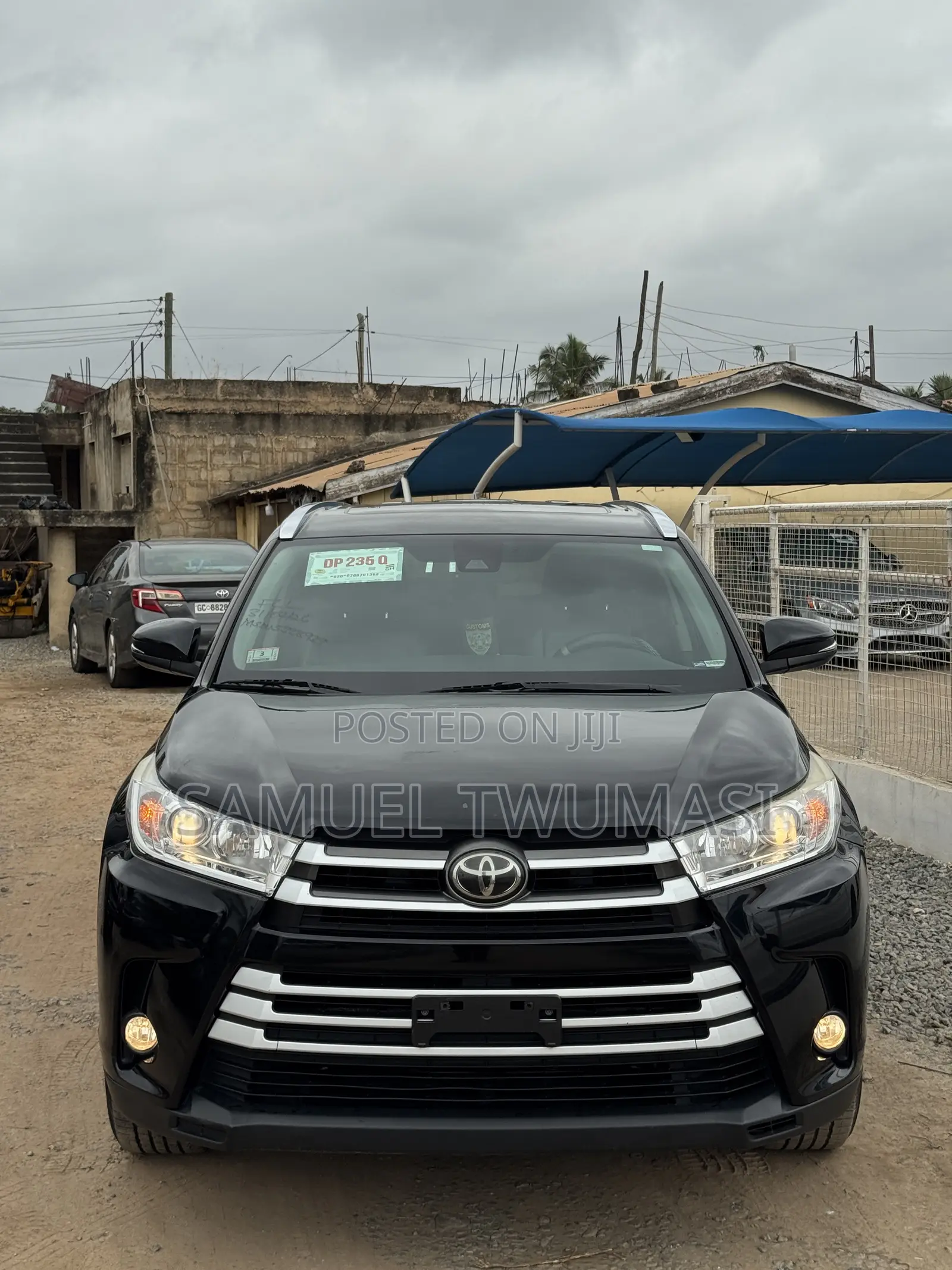 Toyota Highlander XLE 4x2 V6 (3.5L 6cyl 8A) 2017 Black