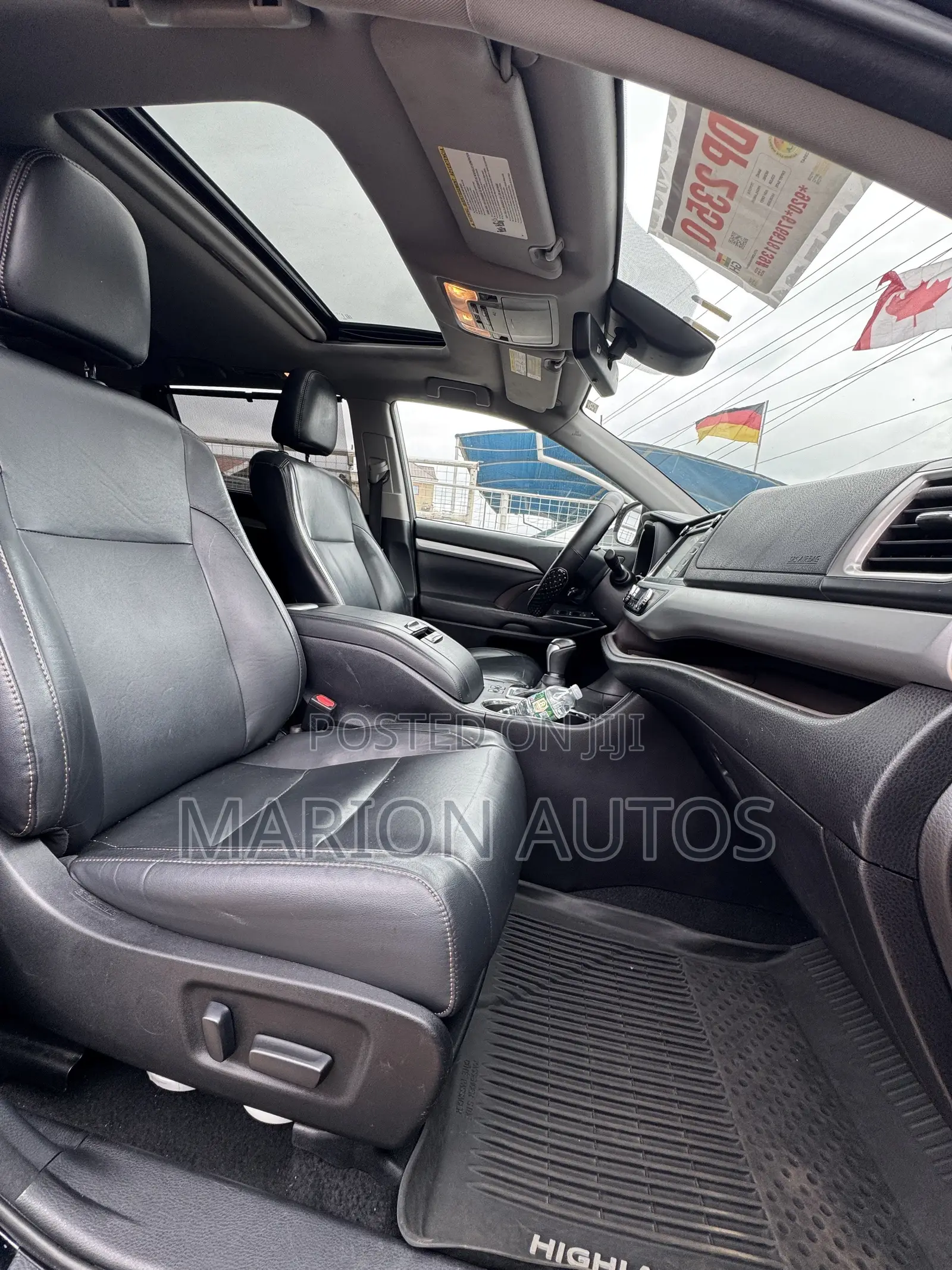 Toyota Highlander XLE 4x2 V6 (3.5L 6cyl 8A) 2017 Black