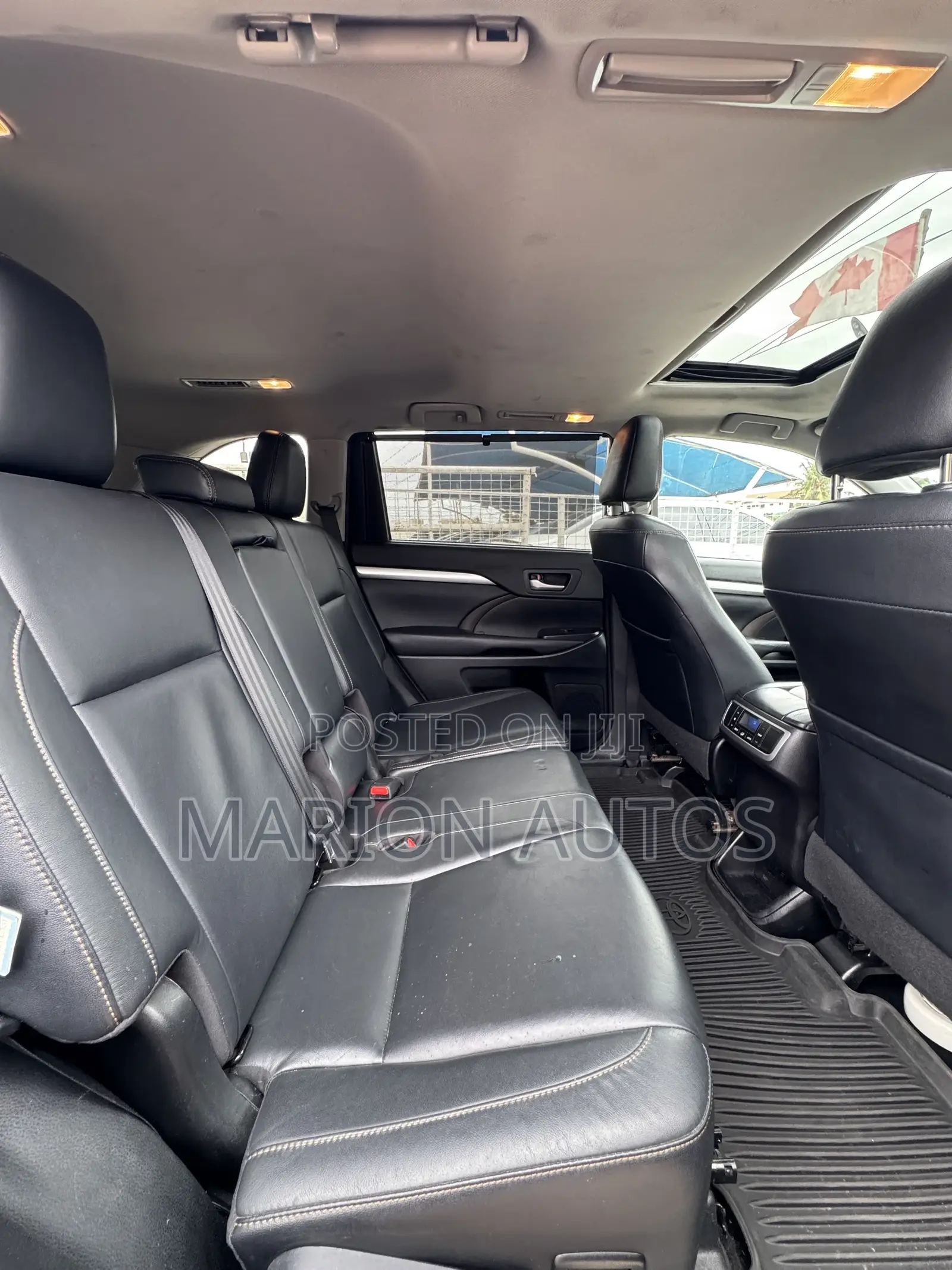 Toyota Highlander XLE 4x2 V6 (3.5L 6cyl 8A) 2017 Black