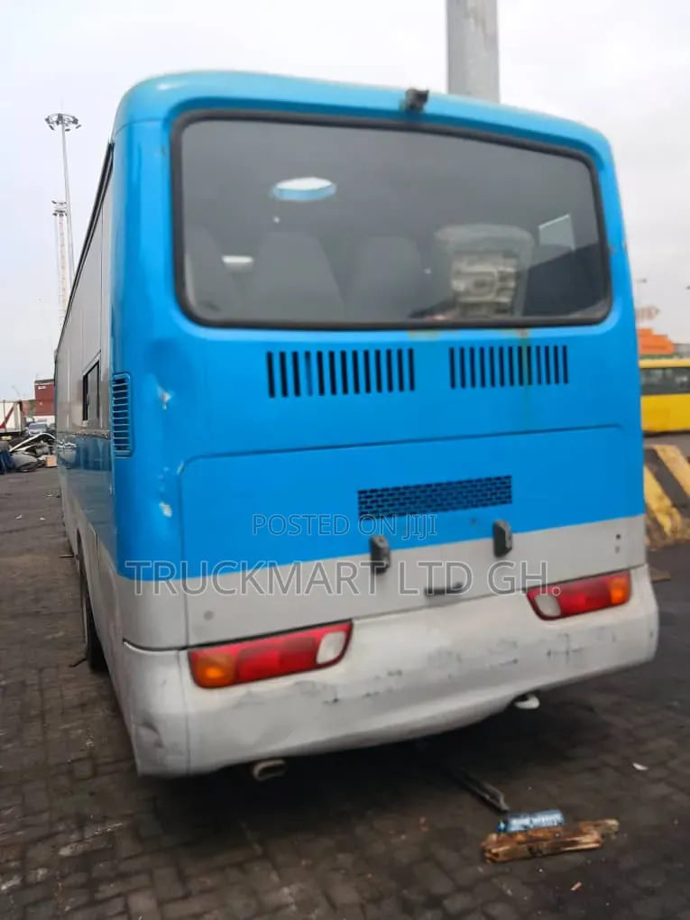 Hyundai Aero Town 2010 Blue
