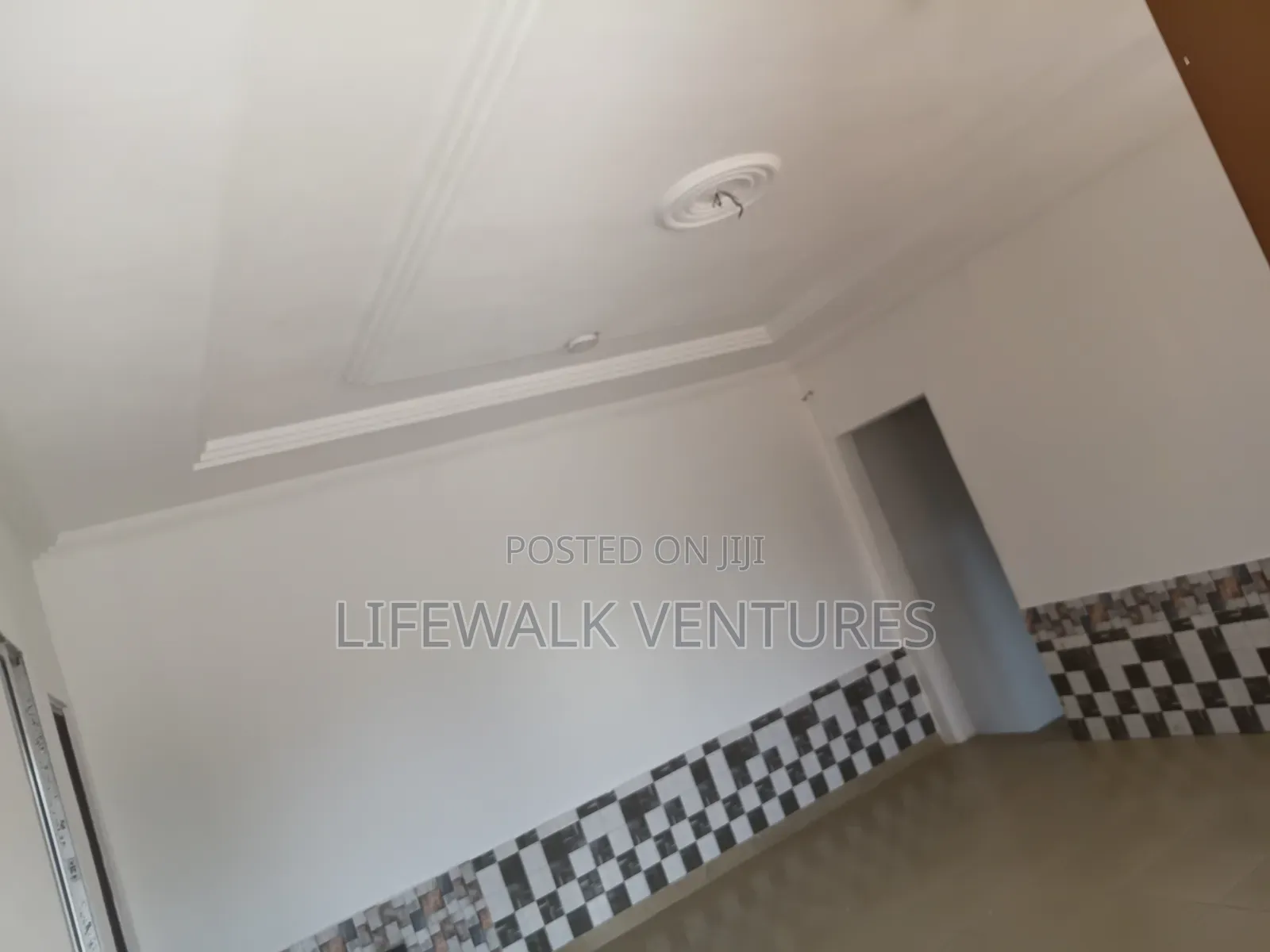 2bdrm Apartment in American House, East for rent