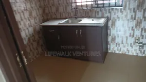 2bdrm Apartment in American House, East for rent