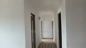 2bdrm Apartment in American House, East for rent