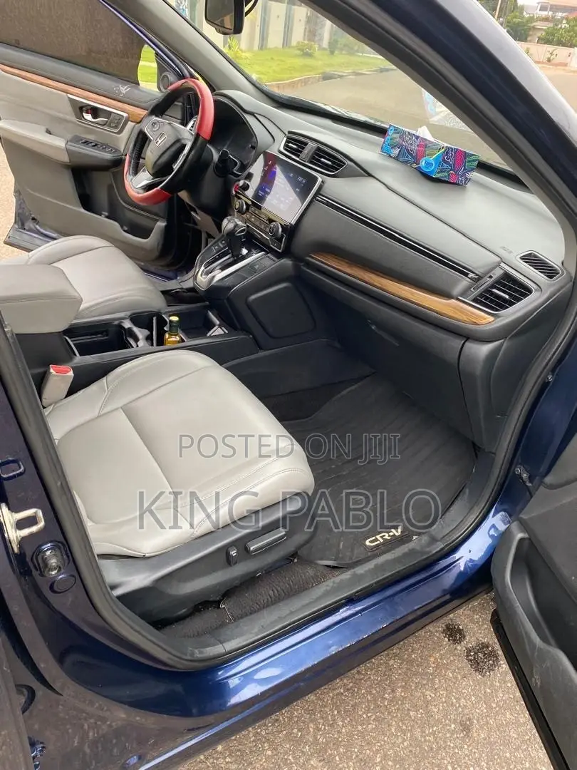 Neat Honda CRV for Rent. Contact for a Cool Deal, No Pressure Kraa