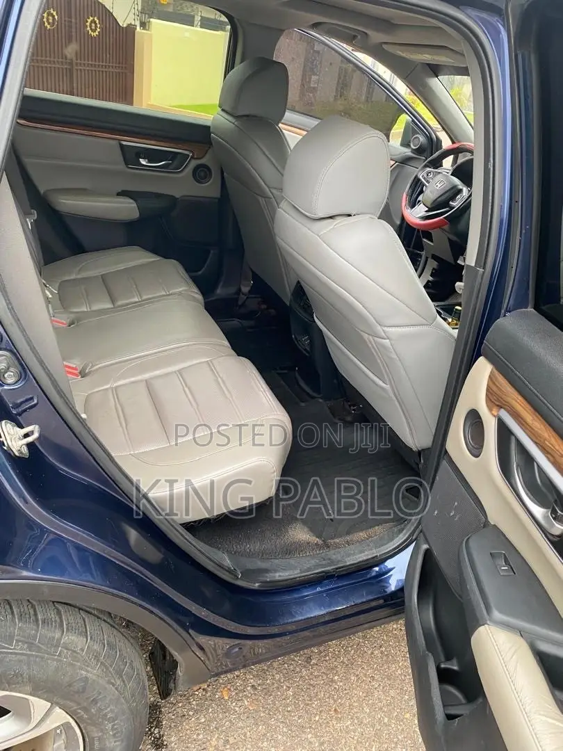 Neat Honda CRV for Rent. Contact for a Cool Deal, No Pressure Kraa