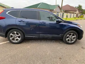 Neat Honda CRV for Rent. Contact for a Cool Deal, No Pressure Kraa