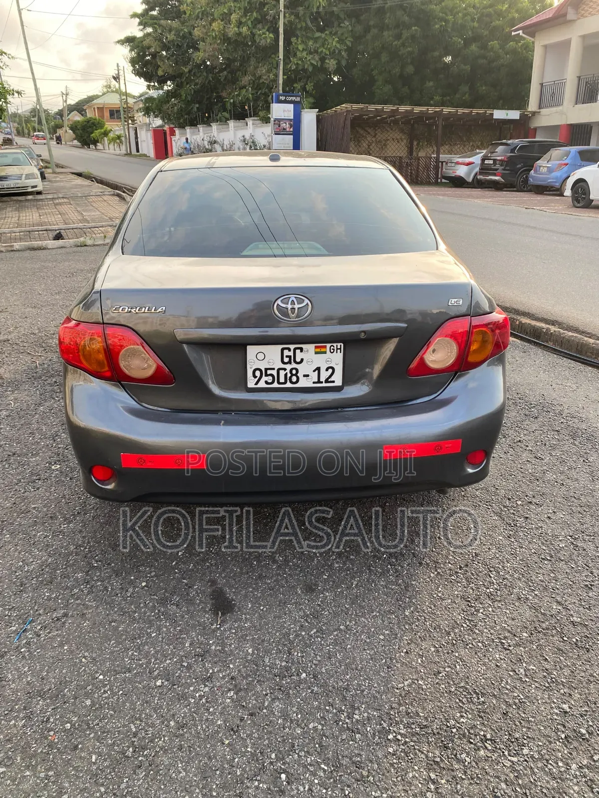 Toyota Corolla 2010 Gray