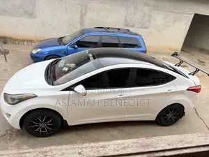 Hyundai Elantra GLS Sedan FWD (1.8L 4cyl 6A) 2013 White