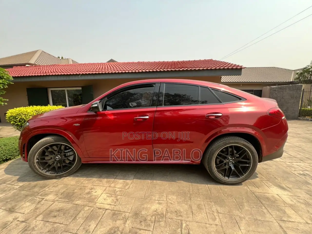 Benz GLE 400 for Rental – Comfort, Class Reliability 