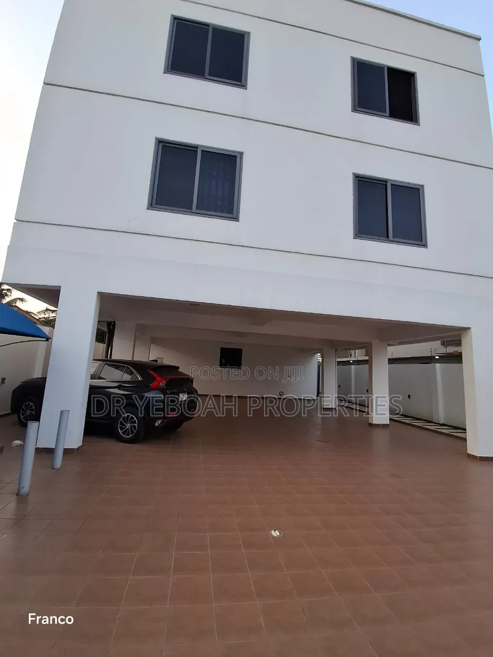 2bdrm Apartment in Spintex Palace, Baatsona Total for rent