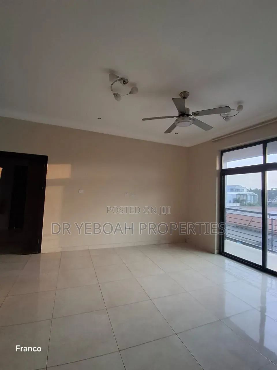 2bdrm Apartment in Spintex Palace, Baatsona Total for rent