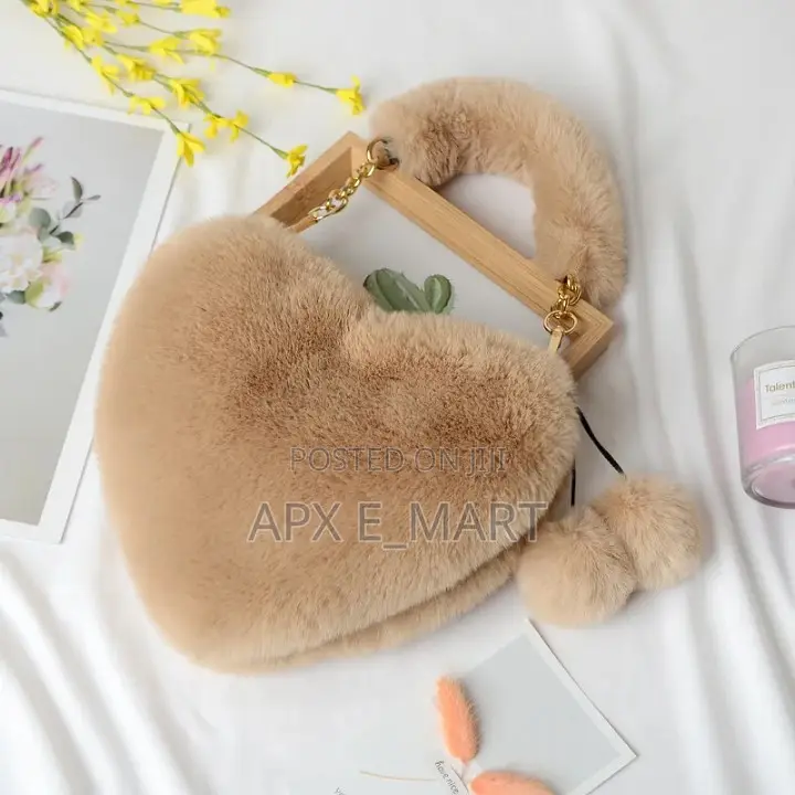 Luxury Fur Heart Shaped Bag