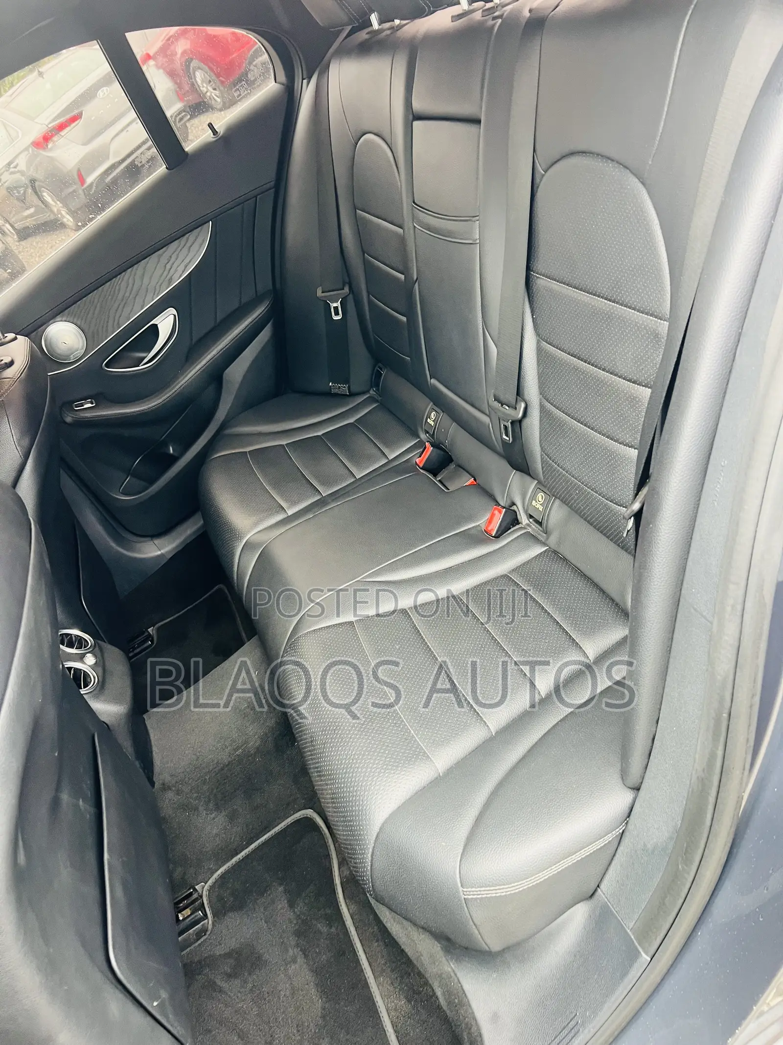 Mercedes-Benz C300 2016 Gray