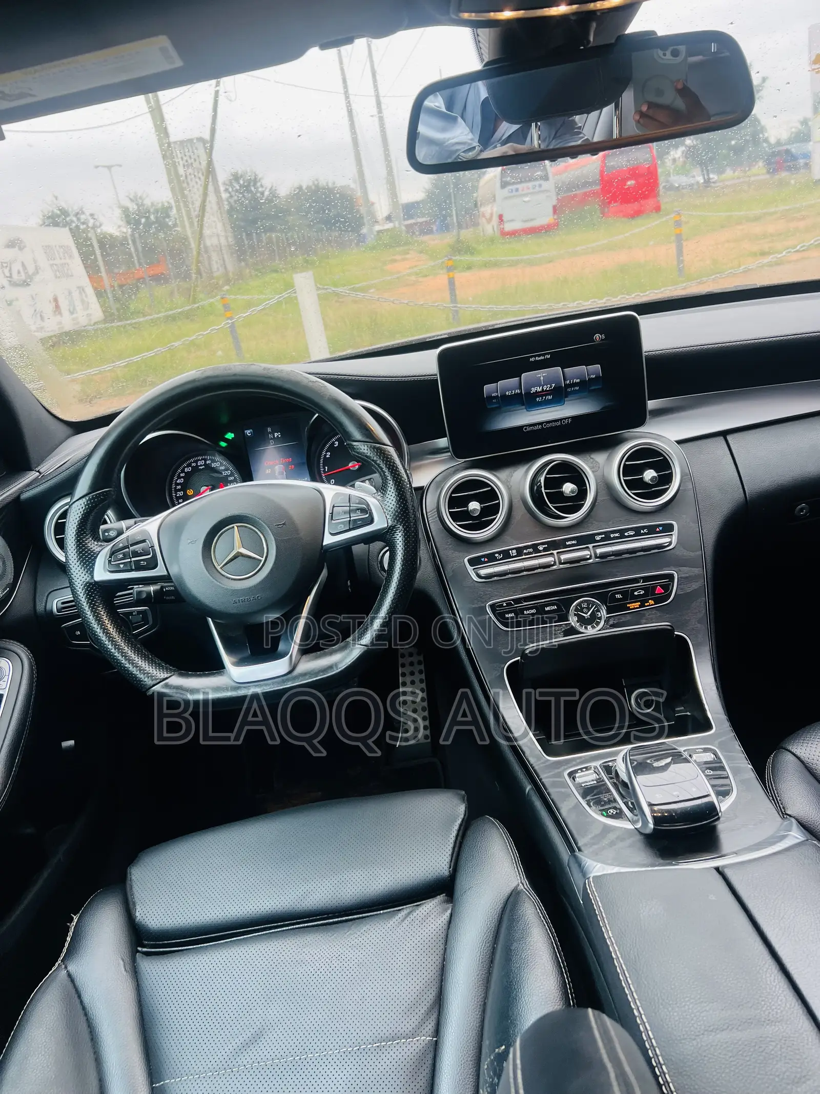 Mercedes-Benz C300 2016 Gray