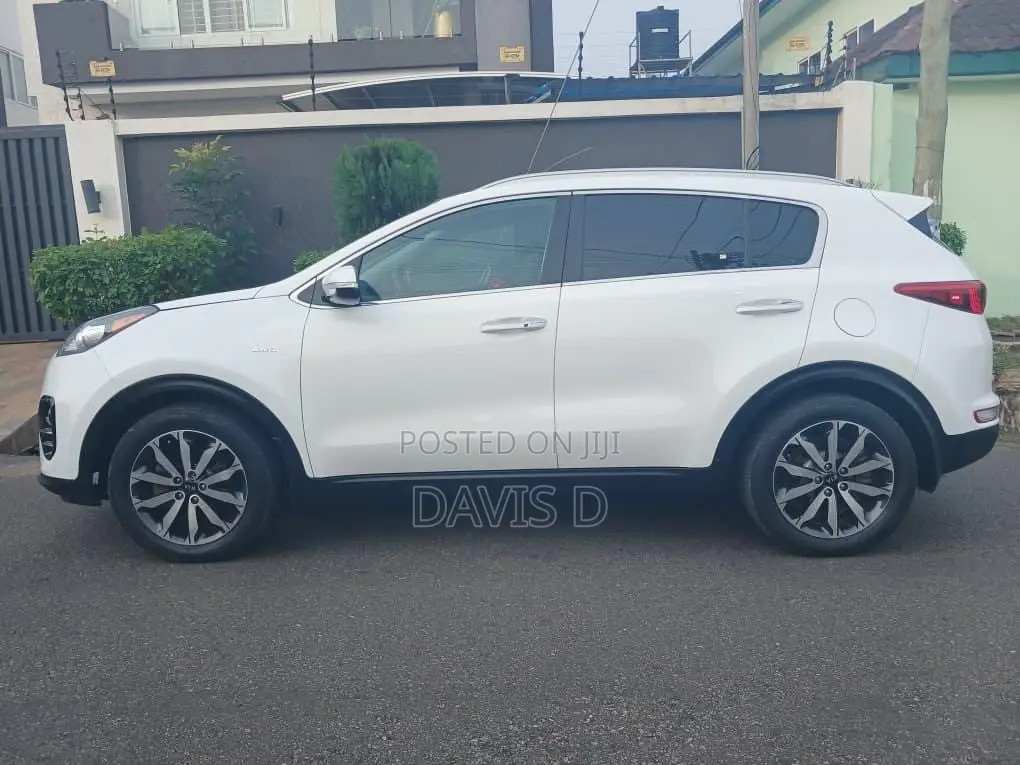 Kia Sportage EX 4dr SUV AWD (2.4L 4cyl 6A) 2017 White
