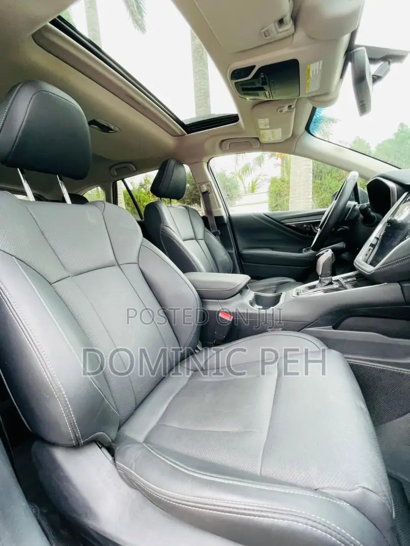 Subaru Outback Premium 2022 Black