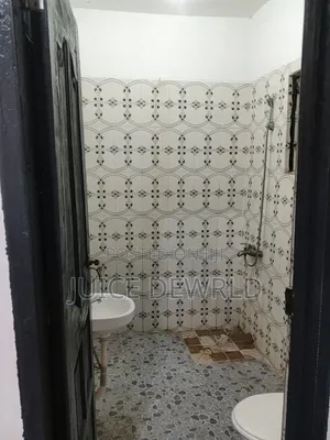 1bdrm House in Community 25 for rent
