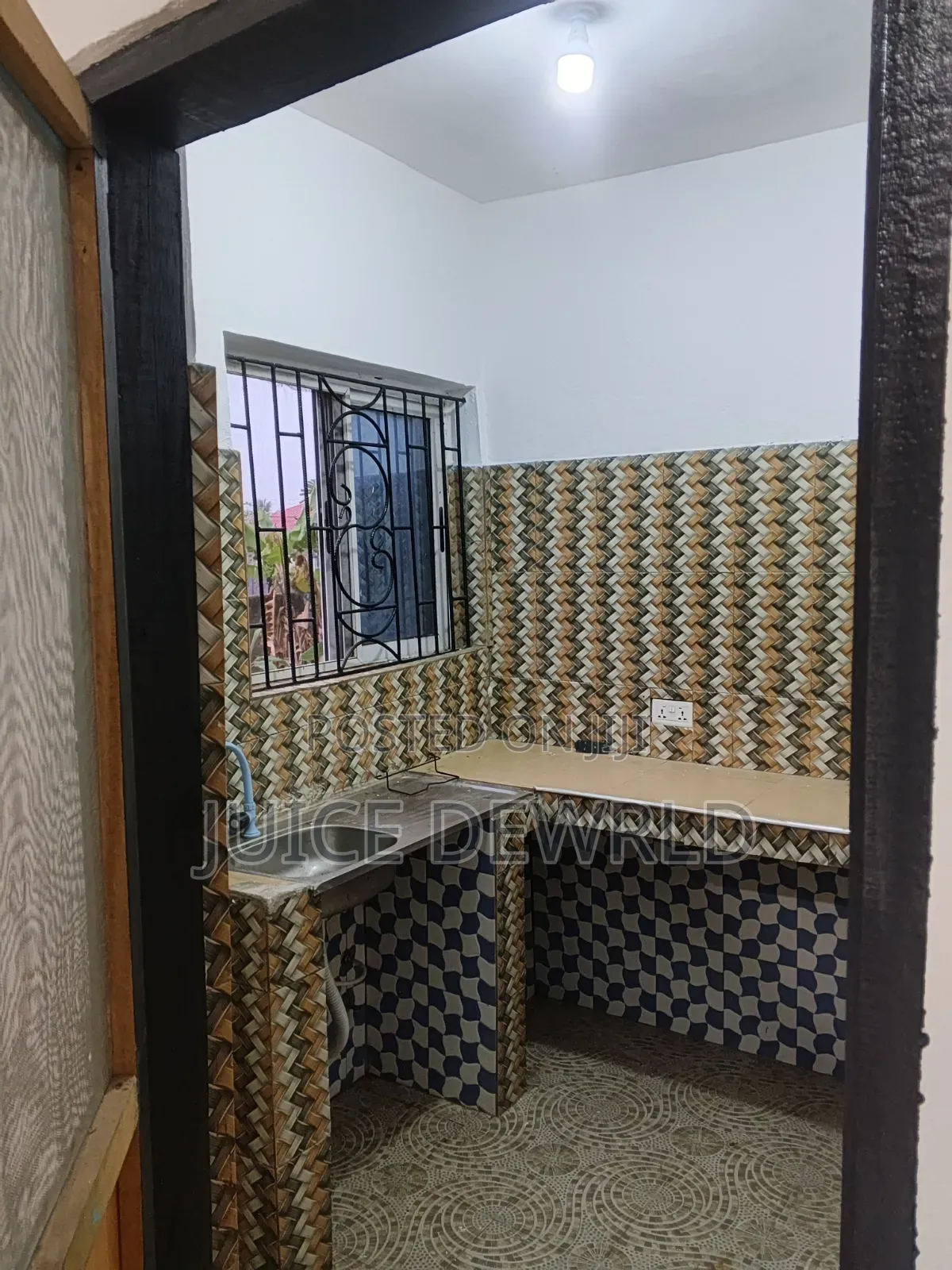 1bdrm House in Community 25 for rent