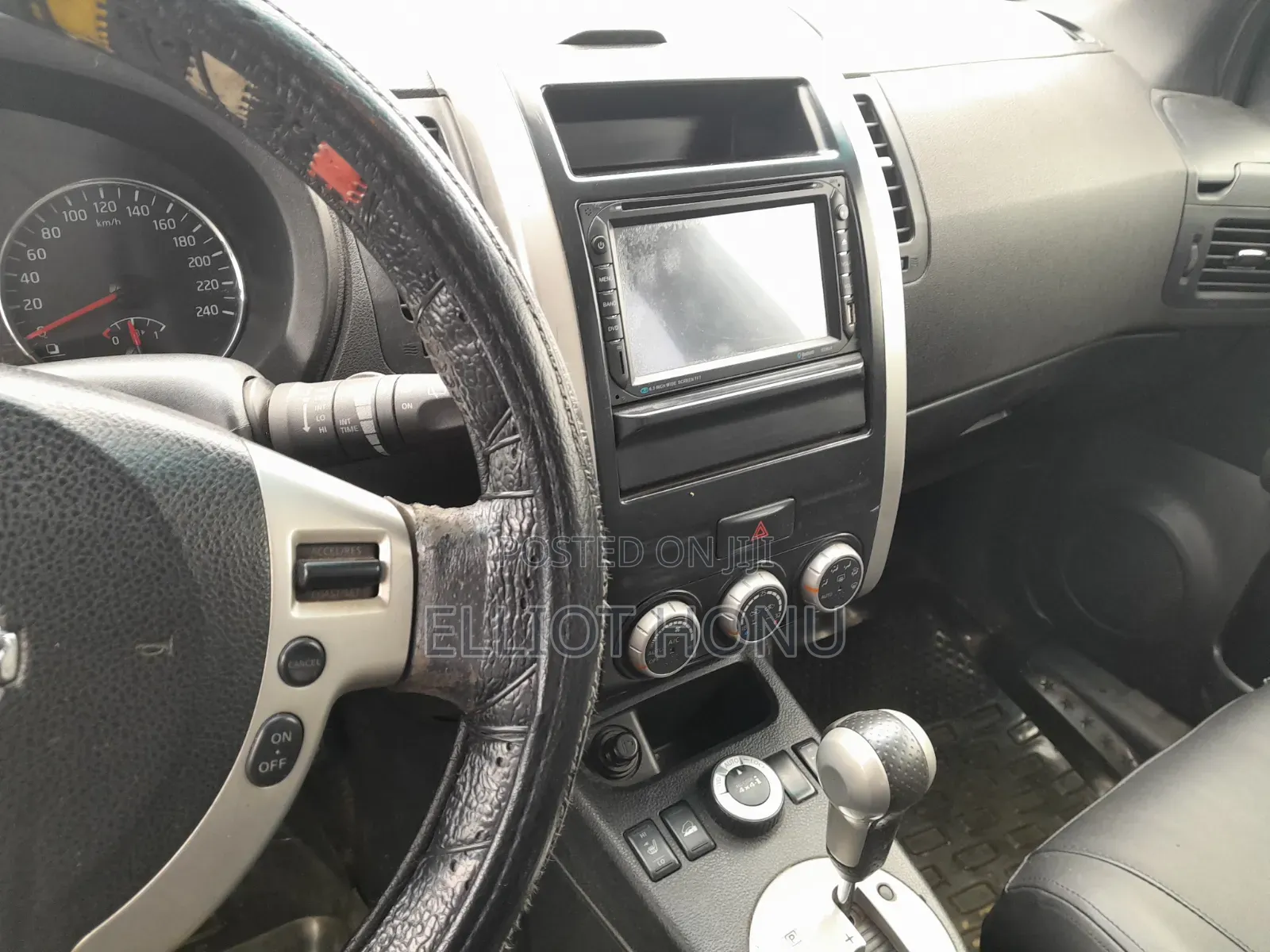 Nissan X-Trail 2011 Black