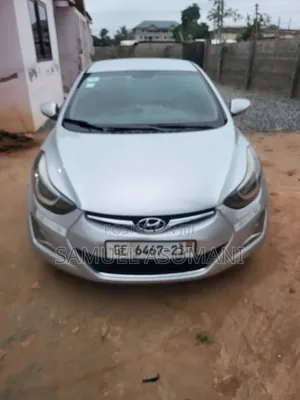 Hyundai Elantra 2015 Silver