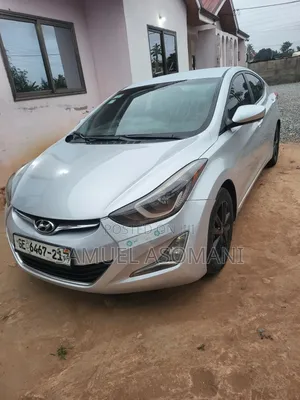 Hyundai Elantra 2015 Silver