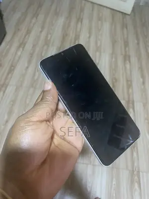 Infinix Smart 7 HD 64 GB White